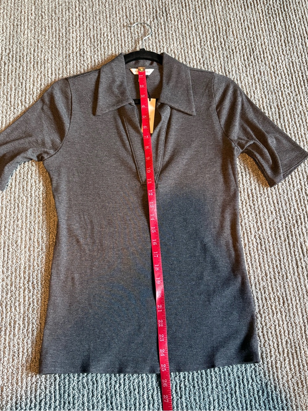 NWT Banana Republic split neck polo, Medium Charcoal grey perfect condition - Picture 6 of 7
